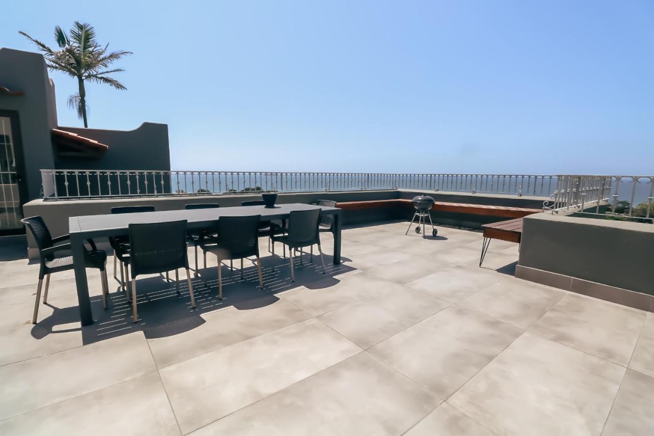 Ocean Rocks Villa, Umhlanga Durban Exterior photo